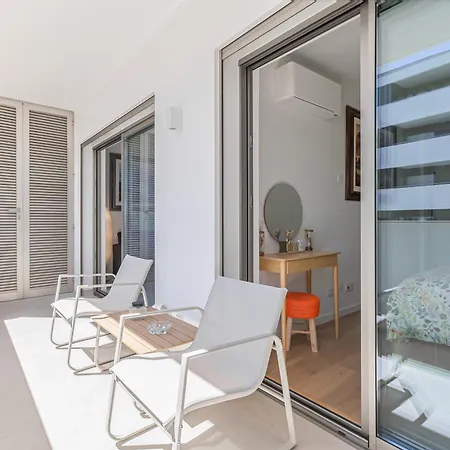 Don Tenorio Chic Λάγος