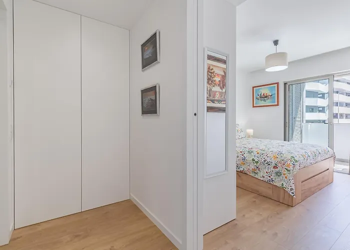 Don Tenorio Chic 아파트